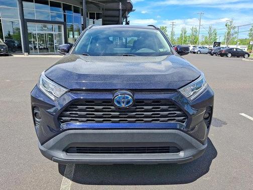 2021 Toyota RAV4 Hybrid XLE Premium