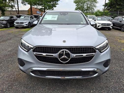 2025 Mercedes-Benz GLC 350e Base