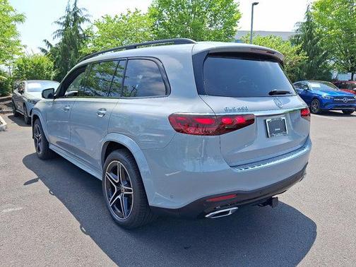 2025 Mercedes-Benz GLS 450 4MATIC