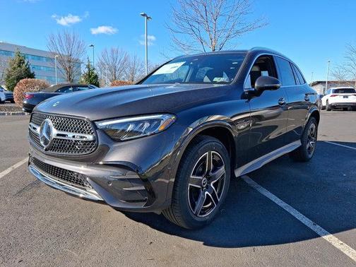 2025 Mercedes-Benz GLC 300 4MATIC