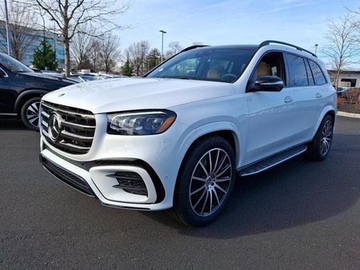 2025 Mercedes-Benz GLS 450 4MATIC