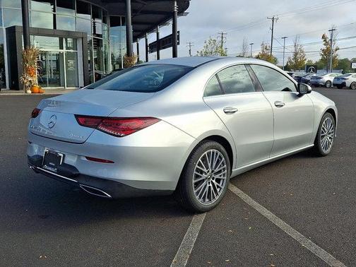 2022 Mercedes-Benz CLA 250 4MATIC