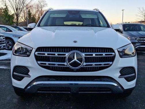 2025 Mercedes-Benz GLE 450e 4MATIC