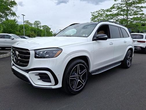 2025 Mercedes-Benz GLS 450 4MATIC