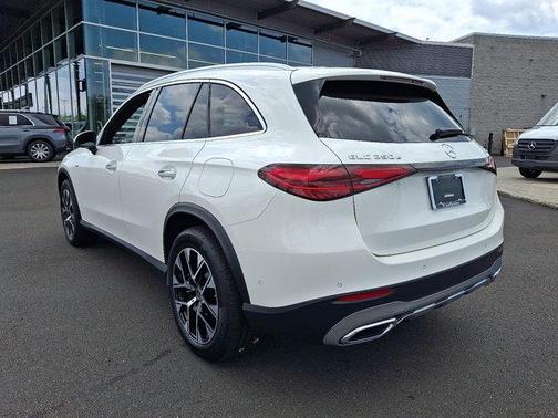 2025 Mercedes-Benz GLC 350e Base