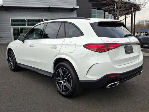 2025 Mercedes-Benz GLC 350e Base