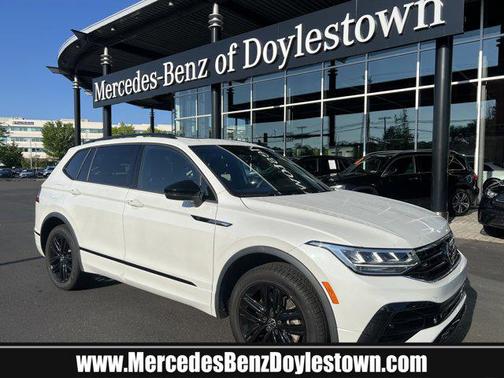 2022 Volkswagen Tiguan 2.0T SE R-Line Black 4MOTION