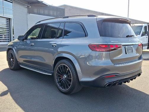 2025 Mercedes-Benz AMG GLS 63 Base