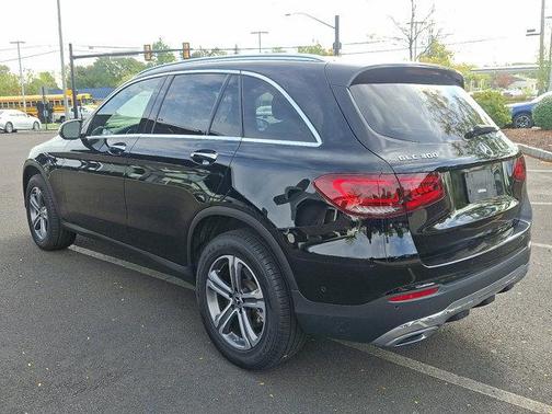 2021 Mercedes-Benz GLC 300 4MATIC
