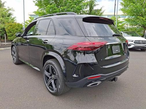 2025 Mercedes-Benz GLE 450e 4MATIC