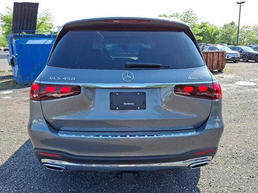 2025 Mercedes-Benz GLS 450 4MATIC
