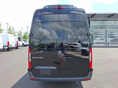 2025 Mercedes-Benz Sprinter 2500 High Roof