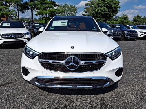 2025 Mercedes-Benz GLC 350e Base
