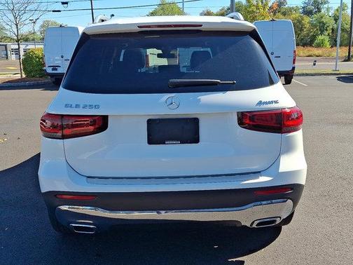 2021 Mercedes-Benz GLB 250 4MATIC