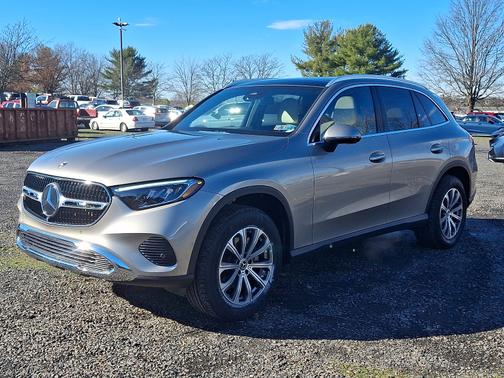 2023 Mercedes-Benz GLC 300 