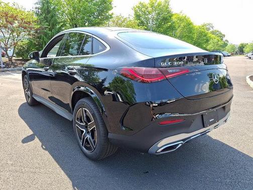 2025 Mercedes-Benz GLC 300 4MATIC Coupe