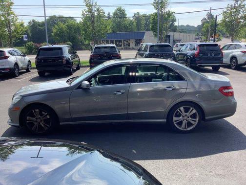 2012 Mercedes-Benz E-Class 4MATIC