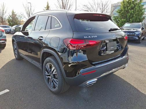 2025 Mercedes-Benz GLA 250 4MATIC