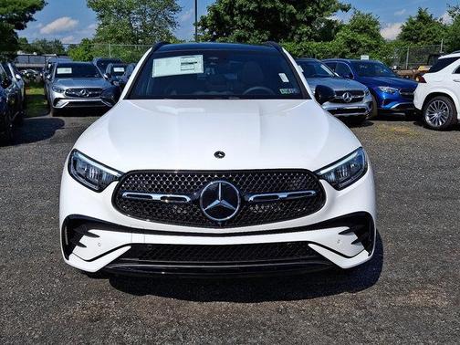 2025 Mercedes-Benz GLC 300 4MATIC