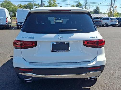 2023 Mercedes-Benz GLB 250 4MATIC