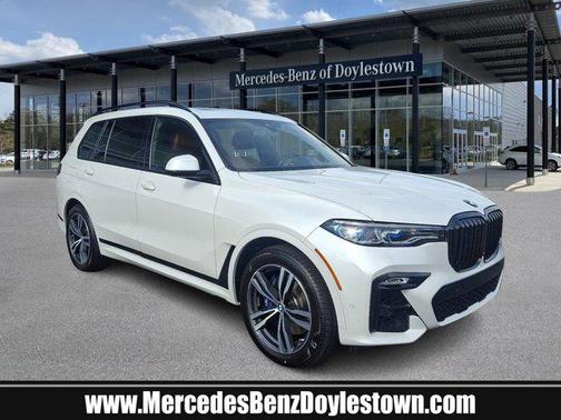 2021 BMW X7 M50i