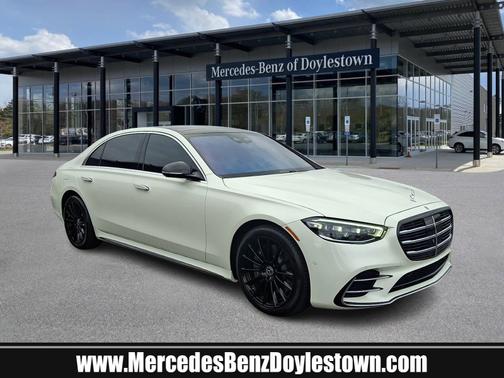 2022 Mercedes-Benz S-Class 