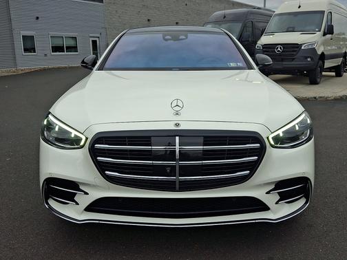 2022 Mercedes-Benz S-Class 