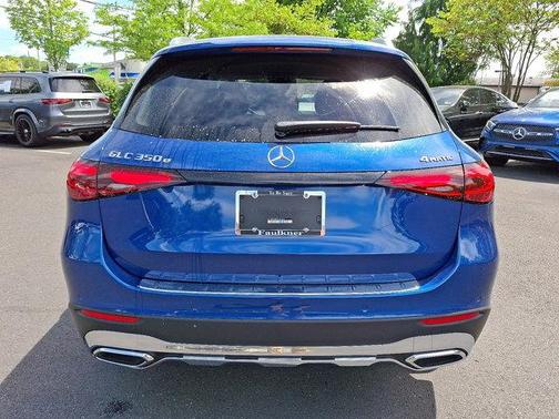 2025 Mercedes-Benz GLC 350e Base