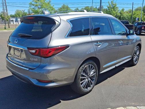 2020 INFINITI QX60 Luxe