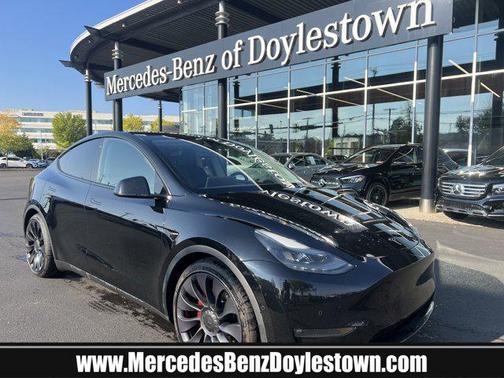 2022 Tesla Model Y Performance Dual Motor All-Wheel Drive