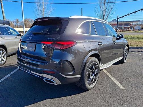 2025 Mercedes-Benz GLC 350e Base