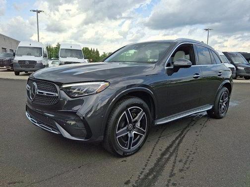 2025 Mercedes-Benz GLC 350e Base