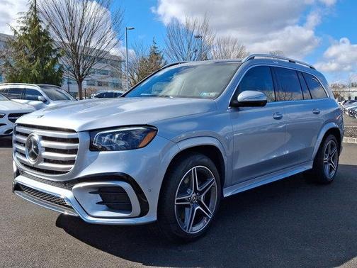 2025 Mercedes-Benz GLS 450 4MATIC