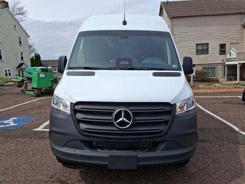 2025 Mercedes-Benz Sprinter 2500 Standard Roof