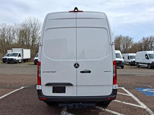 2025 Mercedes-Benz Sprinter 2500 Standard Roof