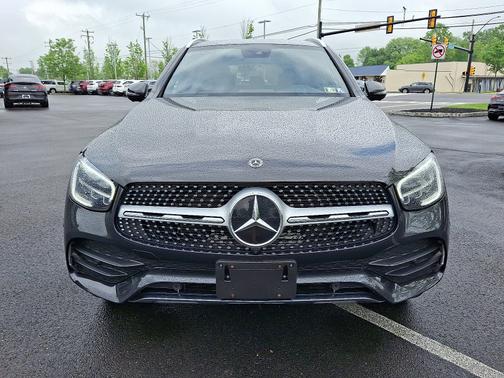 2022 Mercedes-Benz GLC 300 