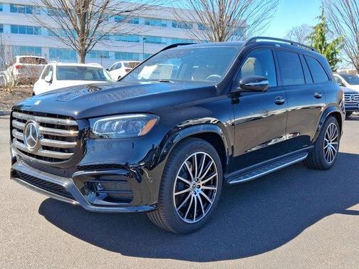 2025 Mercedes-Benz GLS 580 4MATIC