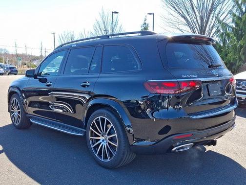 2025 Mercedes-Benz GLS 580 4MATIC