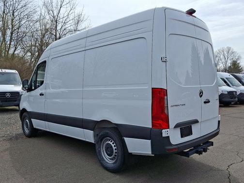 2025 Mercedes-Benz Sprinter 2500 Standard Roof