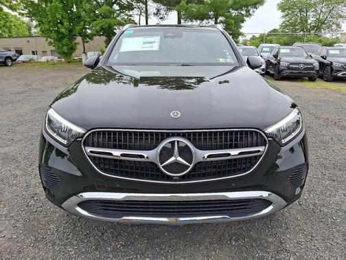 2025 Mercedes-Benz GLC 300 4MATIC