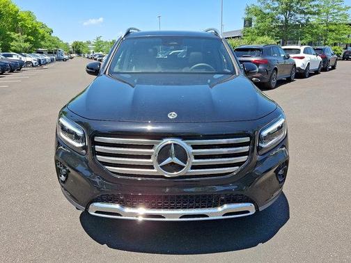 2025 Mercedes-Benz GLB 250 4MATIC