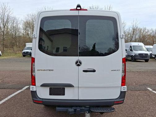 2025 Mercedes-Benz Sprinter 2500 Standard Roof
