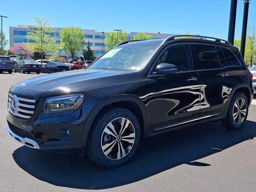 2025 Mercedes-Benz GLB 250 4MATIC
