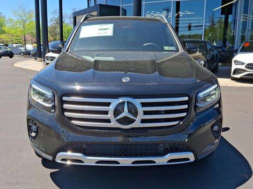 2025 Mercedes-Benz GLB 250 4MATIC