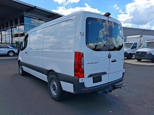2025 Mercedes-Benz Sprinter 2500 Standard Roof