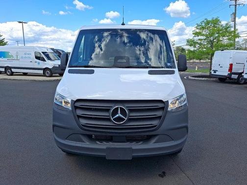 2025 Mercedes-Benz Sprinter 2500 Standard Roof