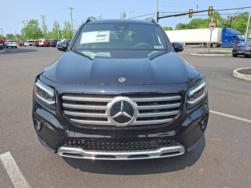 2025 Mercedes-Benz GLB 250 4MATIC