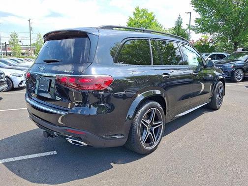 2025 Mercedes-Benz GLS 450 4MATIC