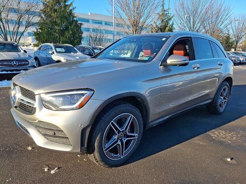 2021 Mercedes-Benz GLC 300 