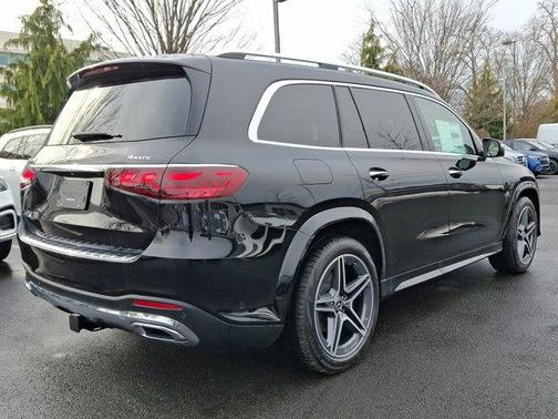 2025 Mercedes-Benz GLS 450 4MATIC